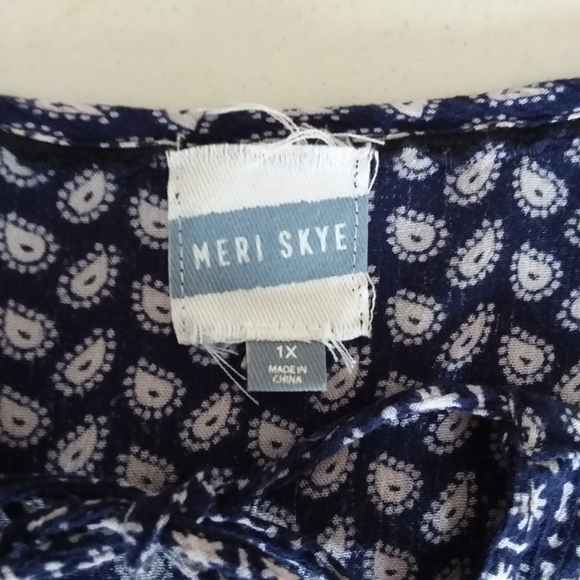 Meri Skye Women's Plus Size Bea Peasant Long Sleeve Top - Picture 7 of 8